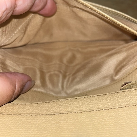 Chanel CoCo Button Long Bi-Fold Wallet, Beige - Picture 9 of 16